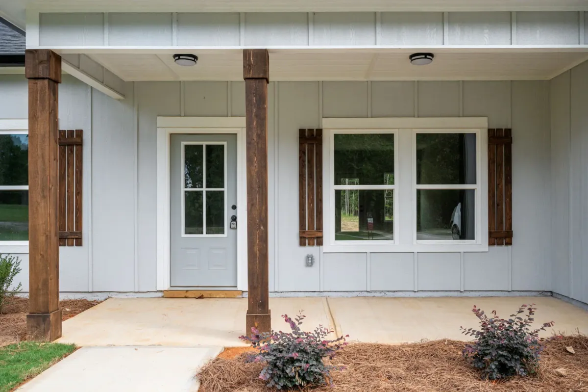 Thumbnail Photo: 232 Stephens Road